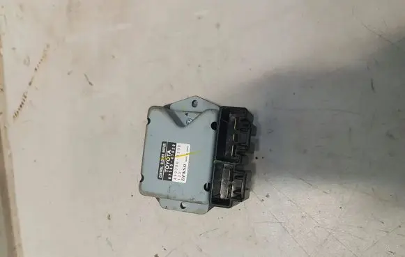 Toyota Prius (XW20) Heater blower motor/fan resistor 8716547020 4993001200