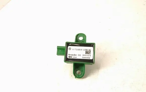 Mercedes-Benz C W204 Airbag deployment crash/impact sensor 1729056100 A1729056100