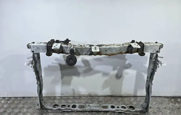 Toyota Auris 150 Radiator support slam panel 