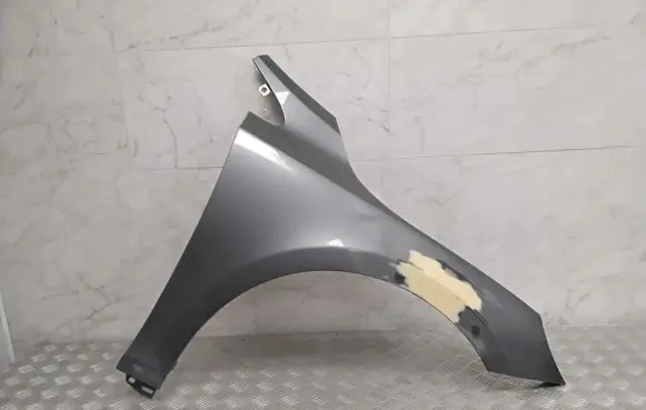 Volvo V40 Fender