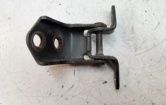 Mazda 2 Front door upper hinge