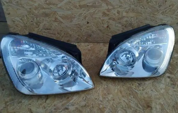 KIA Rio Headlights/headlamps set 
