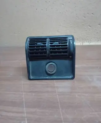 Audi A6 S6 C4 4A Rear air vent grill 4A0863277
