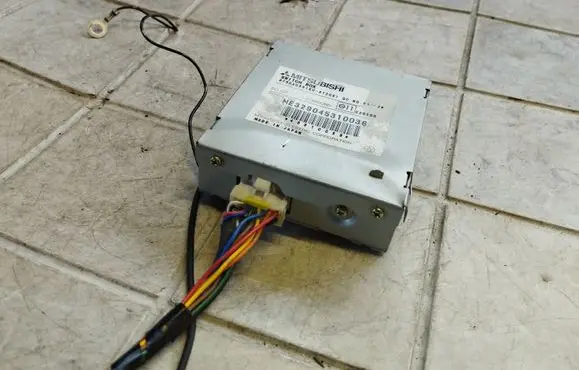 Mitsubishi Grandis GPS navigation control unit/module 8750A038