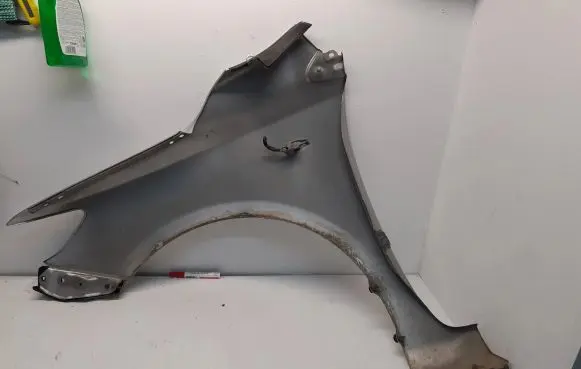 Toyota Corolla E140 E150 Fender