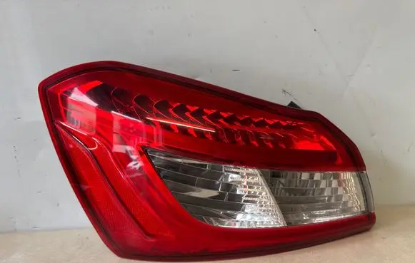 Rear/tail lights