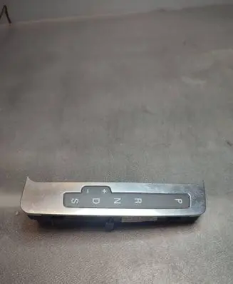 Audi Q7 4L Gear shift selector indicator 4L2713463A