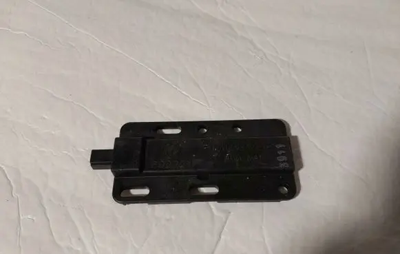 BMW 3 E90 E91 Antenna control unit 69222116922211X