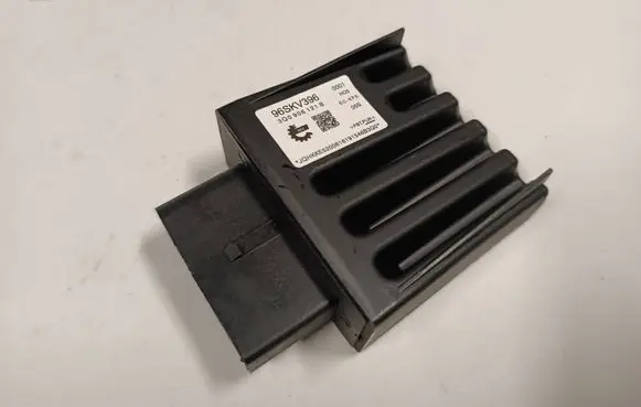 Skoda Octavia Mk3 (5E) Fuel injection pump control unit/module 3Q0906121B 96SKV396 5Q0906121
