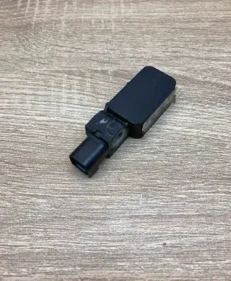 Ford Mondeo Mk III Airbag deployment crash/impact sensor 1S7T14B006AC