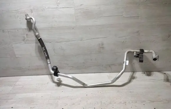 Peugeot 308 Air conditioning (A/C) pipe/hose 9831702080