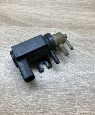 Volkswagen Golf VI Turbo solenoid valve 1K0906627A 70086800