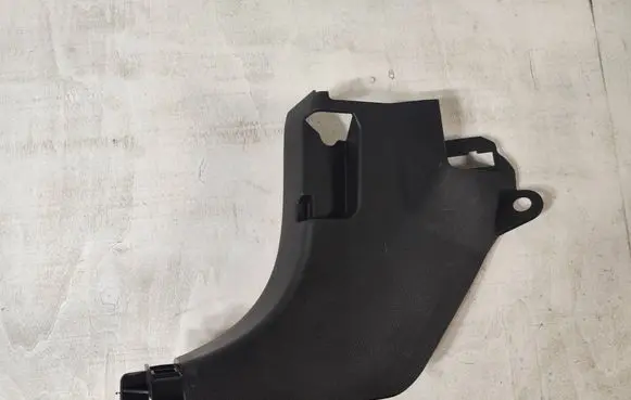 Renault Captur II Front sill trim cover 768376603R