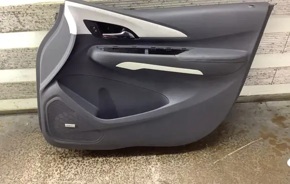 Front door card panel trim