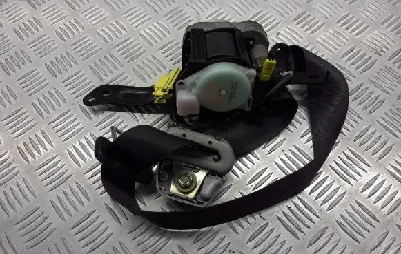 Subaru Legacy Front seatbelt BRAK