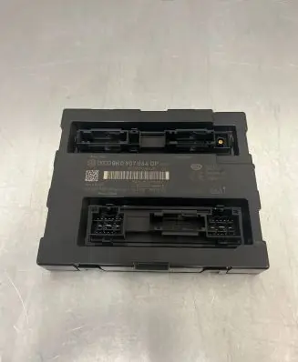 Audi A4 S4 B8 8K Comfort/convenience module 8K0907064DP 00002001