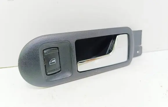 Volkswagen Golf IV Front door interior handle 3B1837114