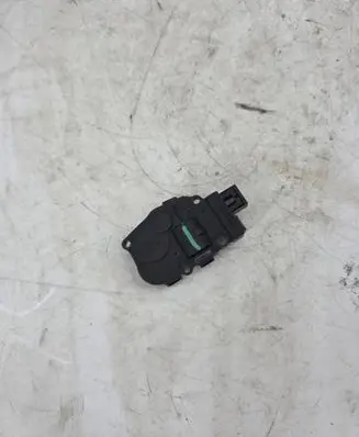 Mercedes-Benz ML W164 Air flap motor/actuator 929888G