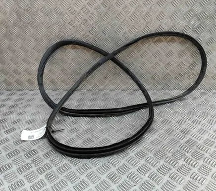 Mercedes-Benz X-class W470 Rubber seal rear door A4707210300