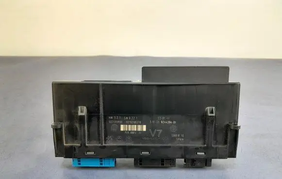 BMW 5 F10 F11 Comfort/convenience module 9244394