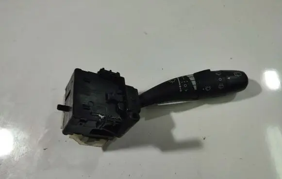 Hyundai i30 Wiper control stalk 934202R010