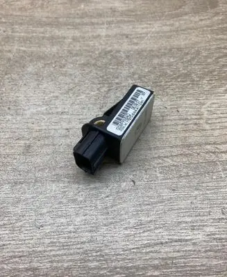 Honda CR-V Airbag deployment crash/impact sensor 77970SWAA113M1