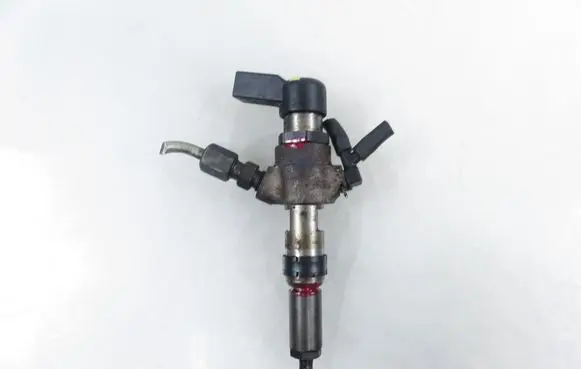 Ford Fiesta Fuel injector 9645988580 5WS40007
