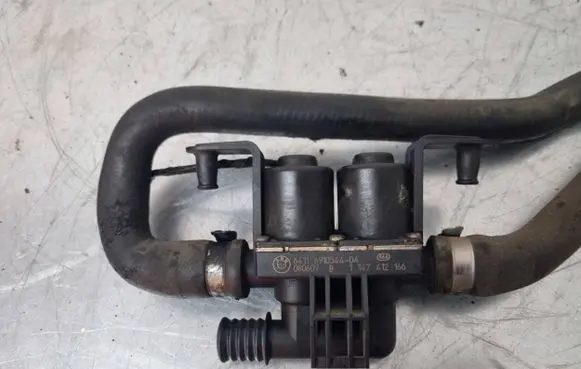 BMW X5 E70 Coolant heater control valve 6910544