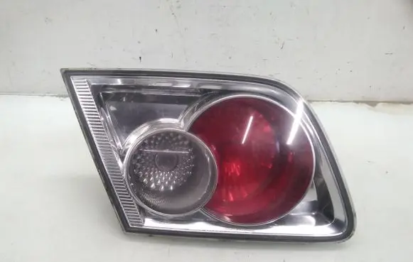 Mazda 6 Tailgate rear/tail lights