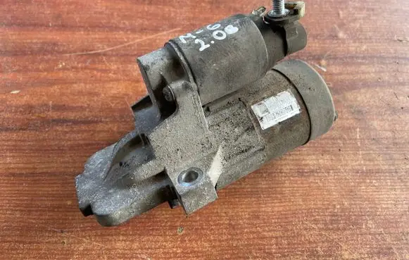 Mazda 6 Starter motor M000T90981