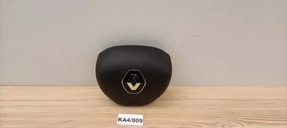 Renault Duster II Airbag cover RE06J2004439