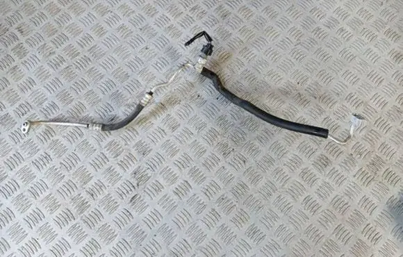 Air conditioning (A/C) pipe/hose