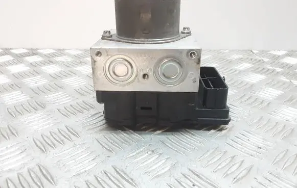 Ford Mondeo MK IV ABS Pump 8G912C405AB