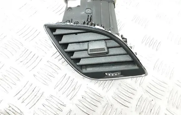 Seat Leon (5F) Dashboard side air vent grill/cover trim 5F1820902