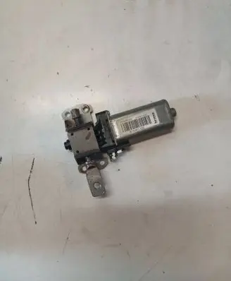 Volvo XC60 Seat adjustment motor 974467102 D329902