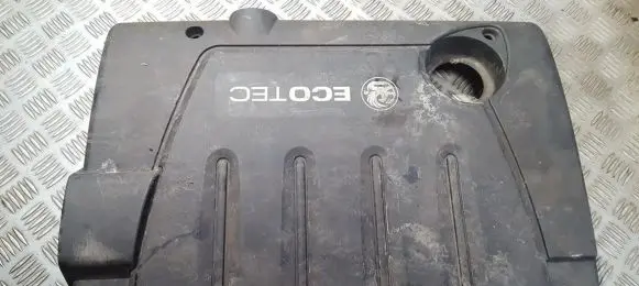 Opel Astra H Engine cover (trim) 315829598 55350600