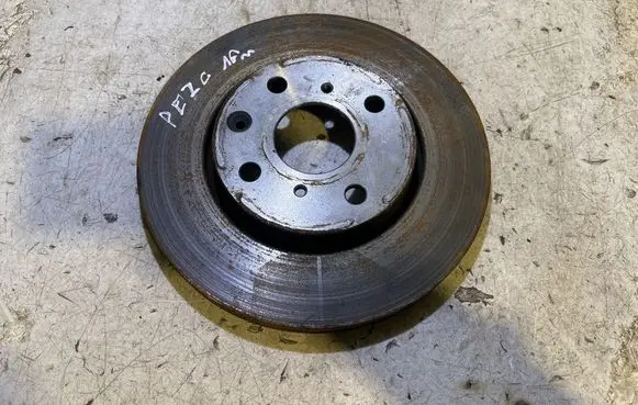 Peugeot 108 Front brake disc
