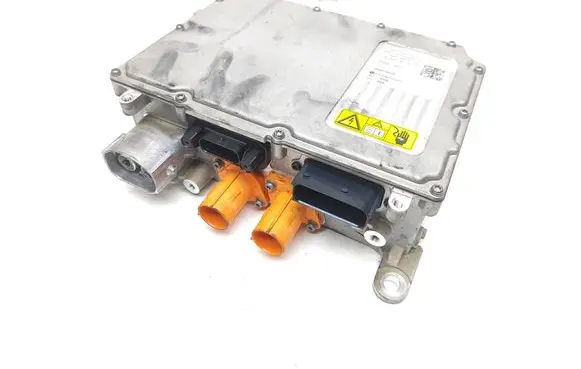 Mercedes-Benz CLA C118 X118 Voltage converter inverter A0009009724 2006010078 A0009019412