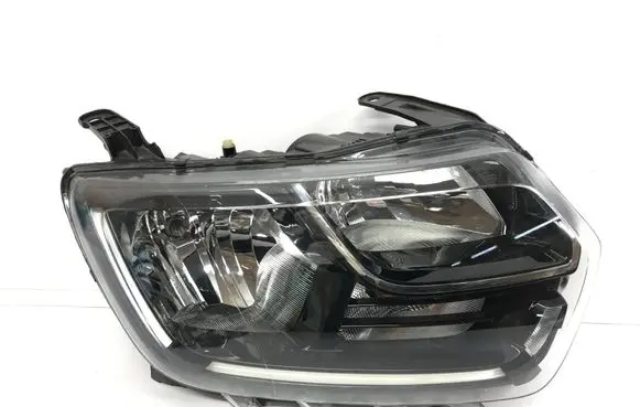 Dacia Duster II Headlight/headlamp 260101133R