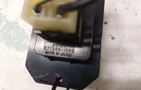 Jaguar XF X250 Heater blower motor/fan resistor 0778001020