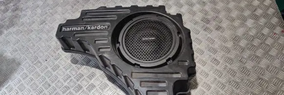 Jeep Grand Cherokee Subwoofer speaker 05035130AC