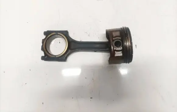 Volvo S60 Piston with connecting rod