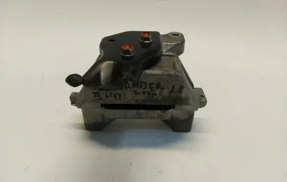 Mitsubishi Outlander Gearbox mounting bracket