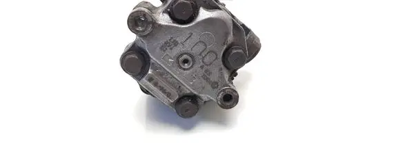 Volkswagen Golf IV Power steering pump