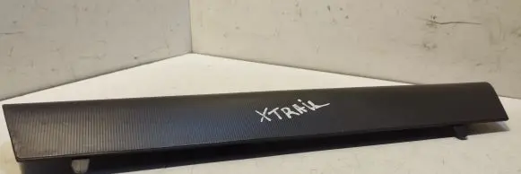 Nissan X-Trail T30 Panel trim 682478H300