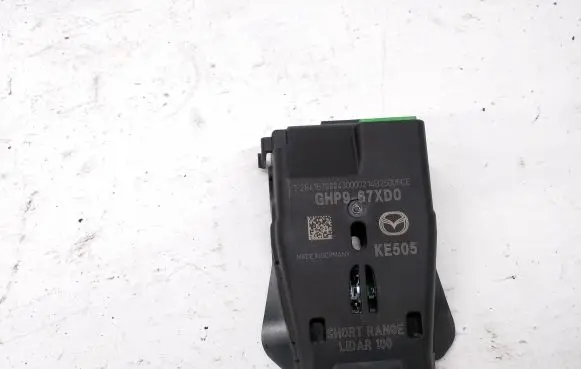 Windshield/windscreen camera
