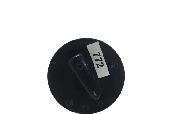 Volkswagen Golf IV Light switch 1C0941531 04052030
