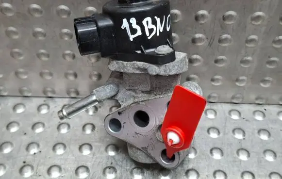 Peugeot 108 EGR valve S26336837 13BNO