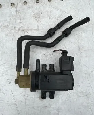 Volkswagen PASSAT B6 Vacuum valve 1K0906627A 70086800