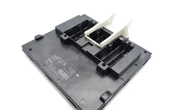 Volkswagen T-Roc Central body control module 5Q0937084DC A2C15769703